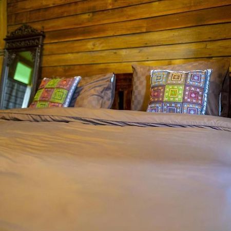 Stay With Brite The Home-Stay In Chiang Mai Ngoại thất bức ảnh