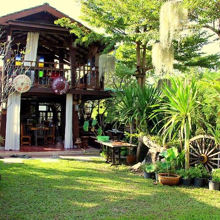 Stay With Brite The Home-Stay In Chiang Mai Ngoại thất bức ảnh